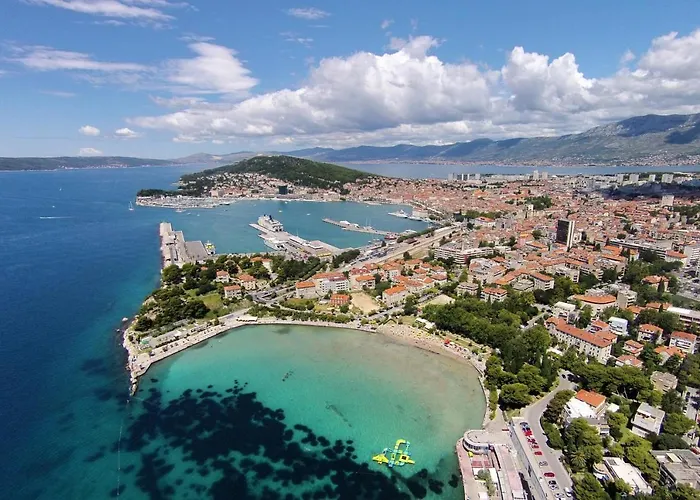 With Wifi - 9126 Split